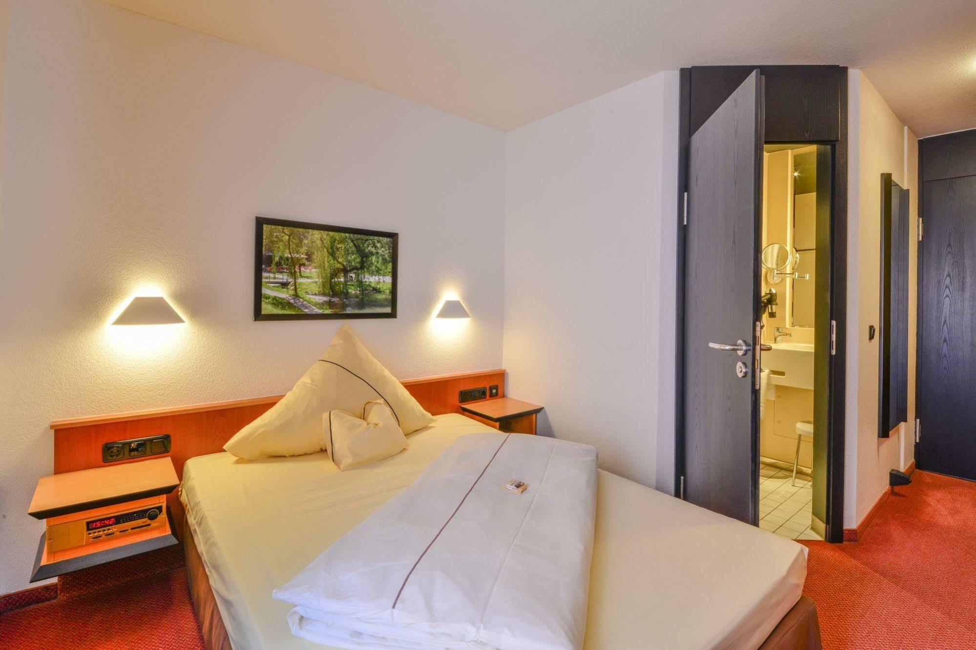 Hotel Lehmeier Neumarkt in der Oberpfalz Esterno foto