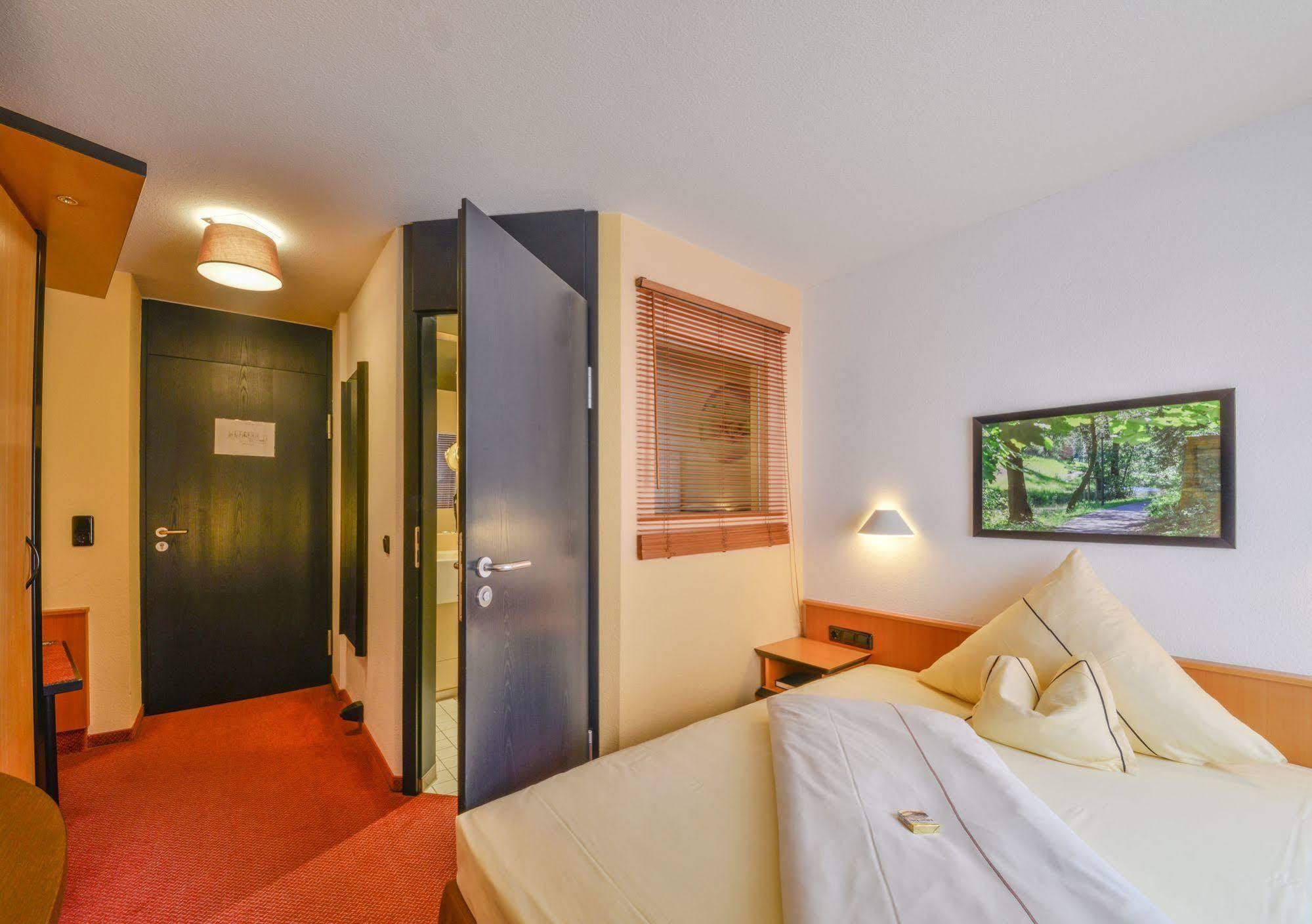 Hotel Lehmeier Neumarkt in der Oberpfalz Esterno foto